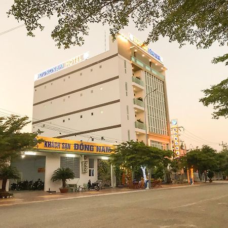Dong Nam Hotel Phan Rang Buitenkant foto