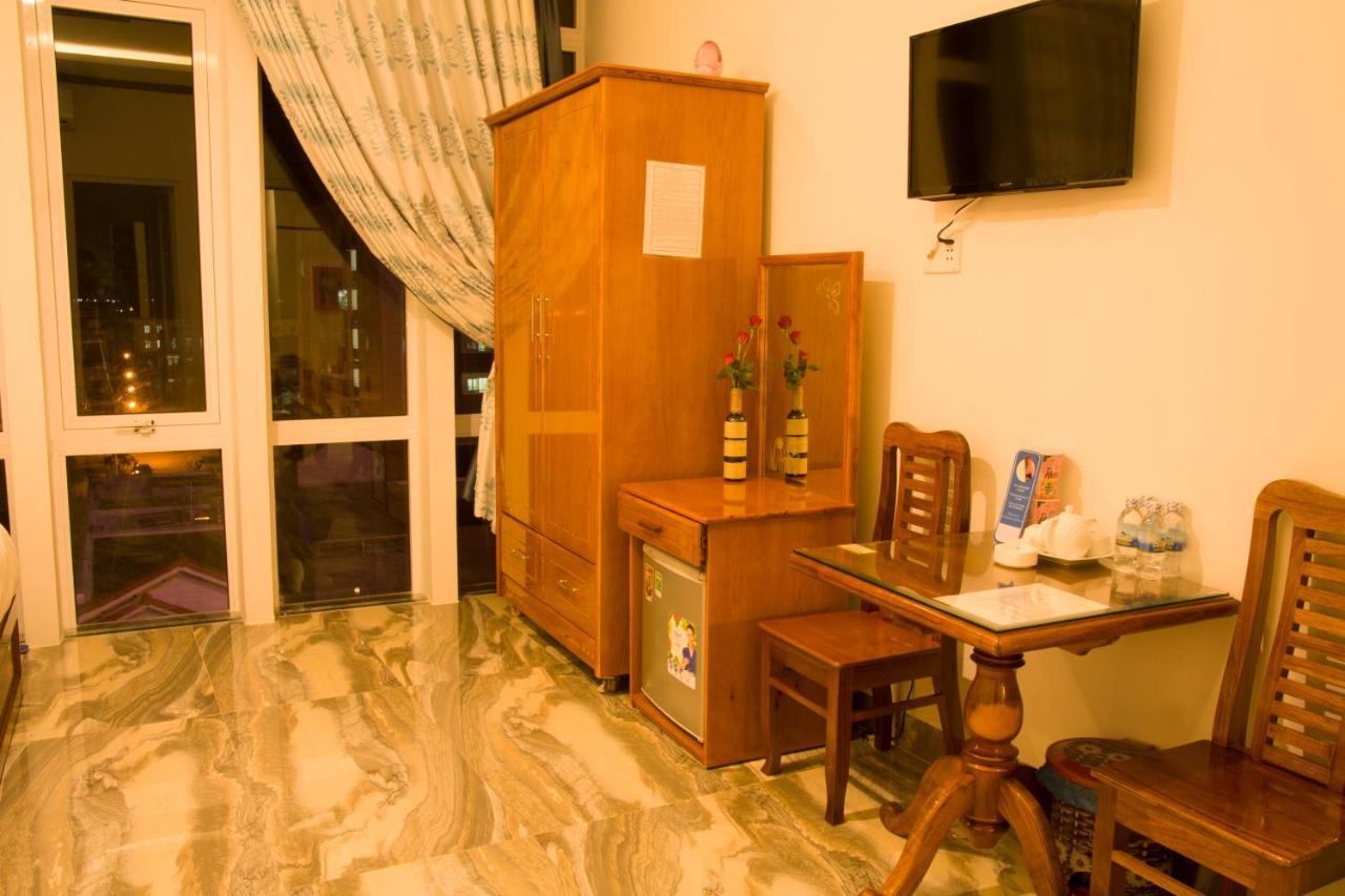 Dong Nam Hotel Phan Rang Buitenkant foto
